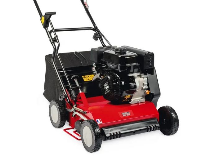 Vertikutátor: Vymoženosť alebo nutnosť pre perfektný trávnik?