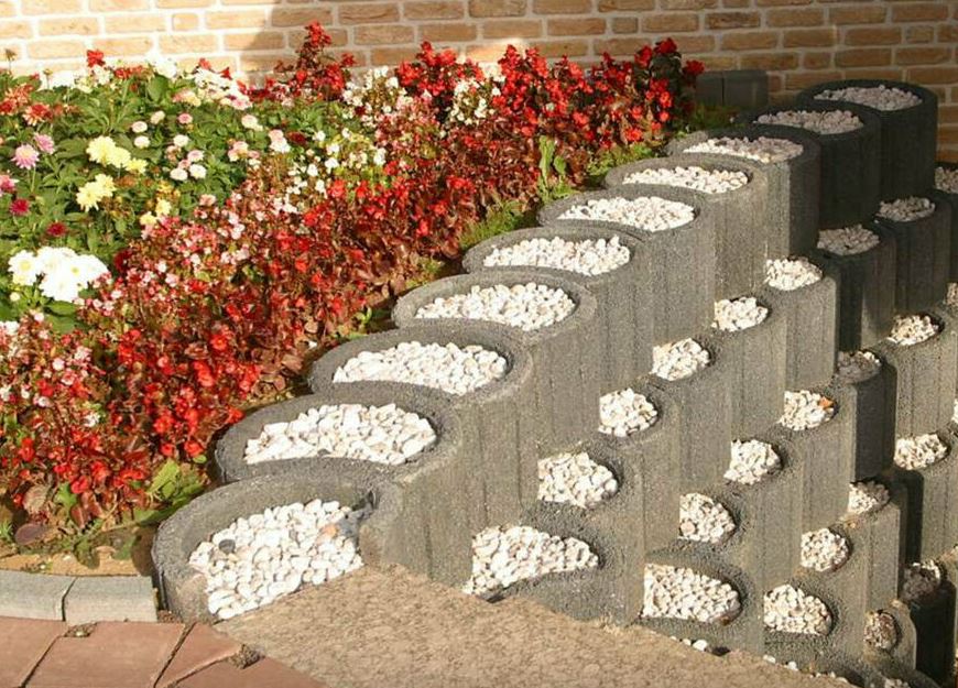 Tipy, ako skrášliť záhradu